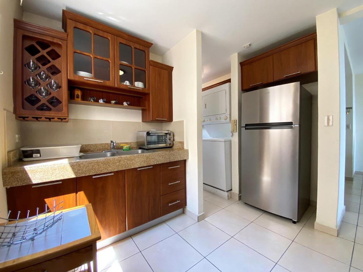 Beautiful Apartment, Terrace With Incredible View, 3 Bdr, Escalon, Exclusive, Secure San Salvador Exterior photo