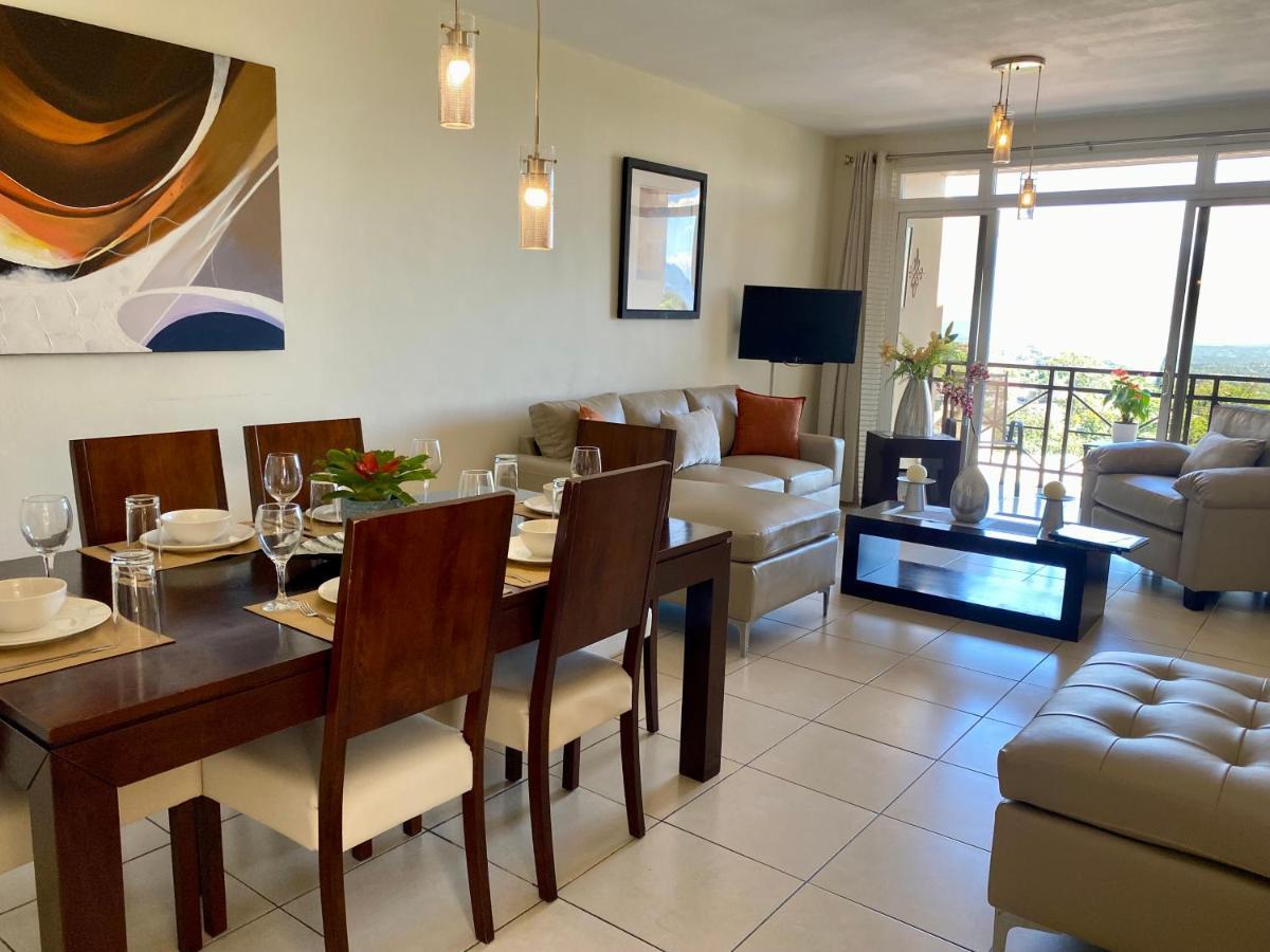 Beautiful Apartment, Terrace With Incredible View, 3 Bdr, Escalon, Exclusive, Secure San Salvador Exterior photo