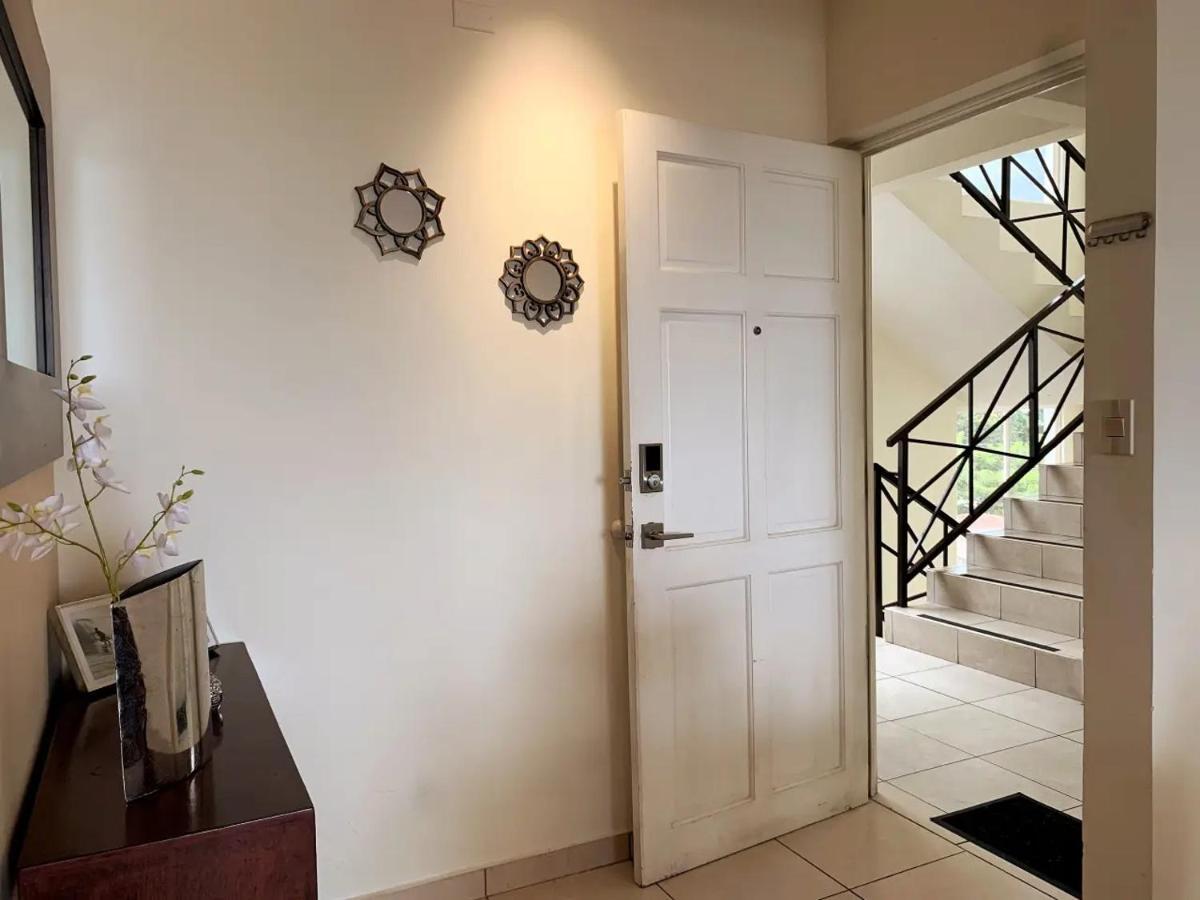 Beautiful Apartment, Terrace With Incredible View, 3 Bdr, Escalon, Exclusive, Secure San Salvador Exterior photo